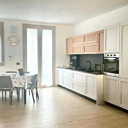 Lägenhet Acquamarina Bosa